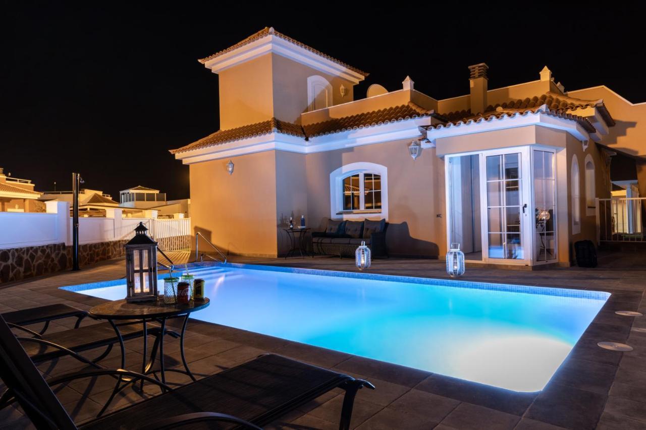 Perfect For Family Holidays With Private Pool, Near Beach And Golf- Villa Ashley คอสตา เด อันตีกัว ภายนอก รูปภาพ